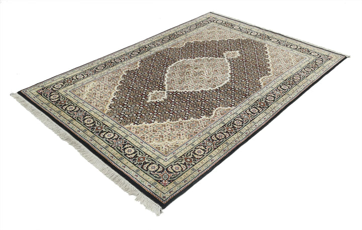 Black Indian Ziegler Rug 4' 7" x 6' 7" Hand-Knotted | No. AT31399