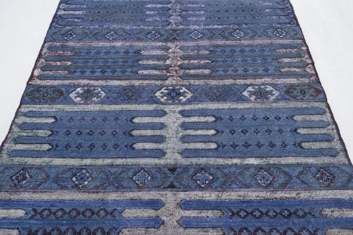 Afghan Oriental Rug 4' 11" x 6' 7" Hand-Knotted | No. AT31696