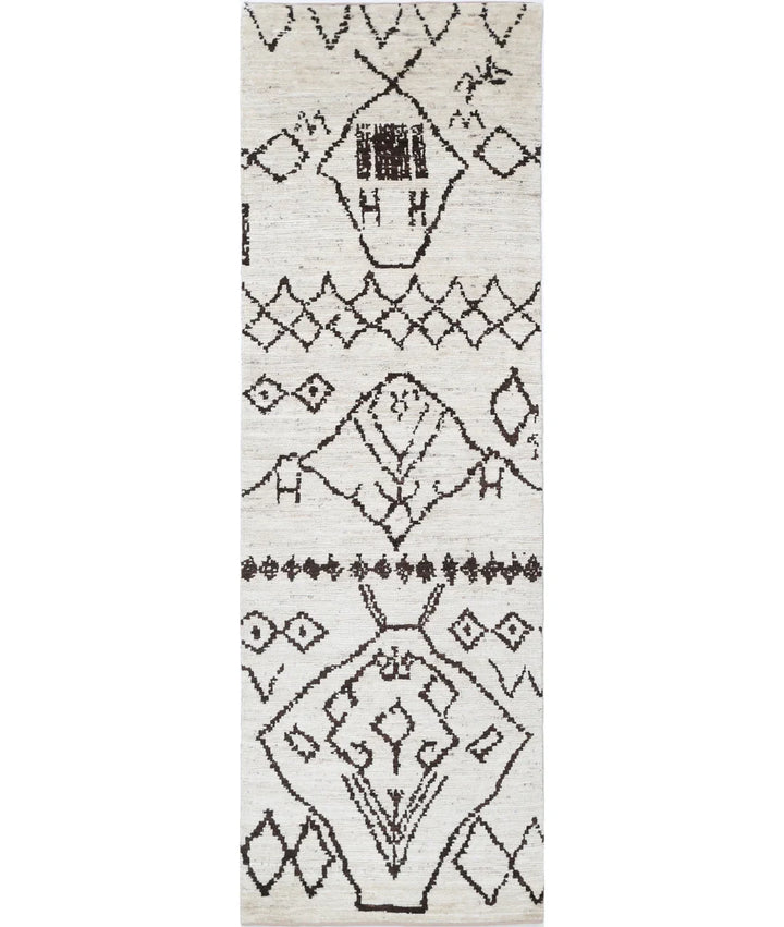 Ivory Moroccan Runner Rug 2' 11" x 9' 9" Hand-Knotted | No. AT32022