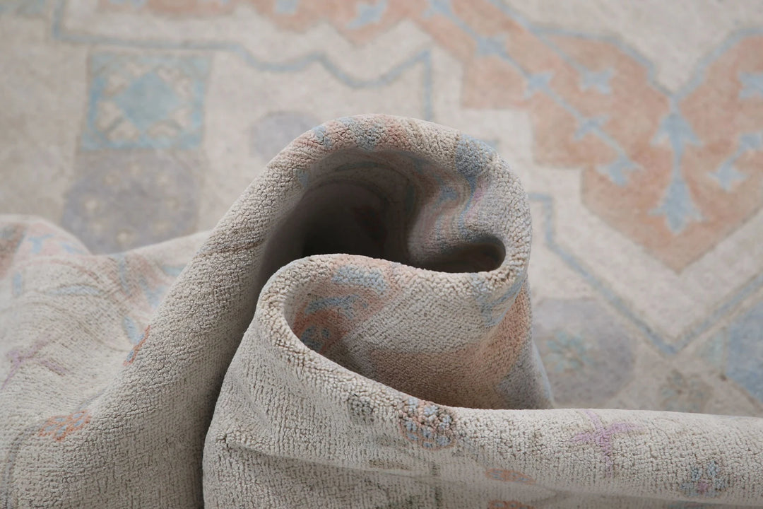 Afghan Mamluk Rug 7' 11" x 9' 9" Hand-Knotted | No. AT32059