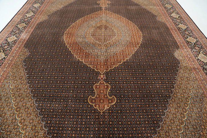 Persian Tabriz Mahi Rug 11' 5" x 16' 6" Hand-Knotted | No. AT32269