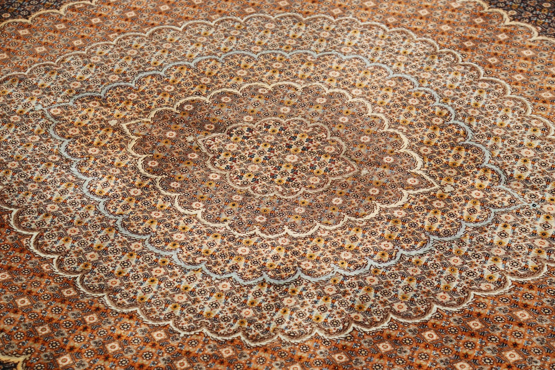 Persian Tabriz Mahi Rug 11' 5" x 16' 6" Hand-Knotted | No. AT32269