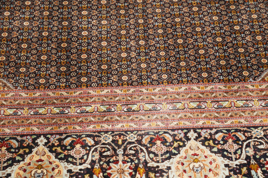 Persian Tabriz Mahi Rug 11' 5" x 16' 6" Hand-Knotted | No. AT32269
