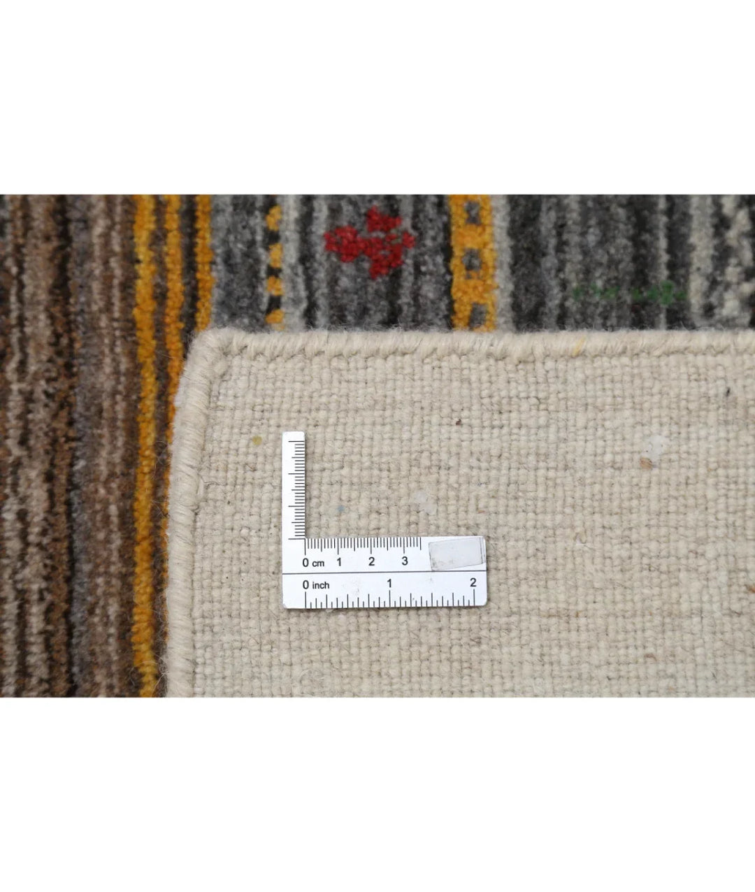 Ivory Indian Lori Rug 5' 7" x 7' 10" Hand-Knotted | No. AT32649