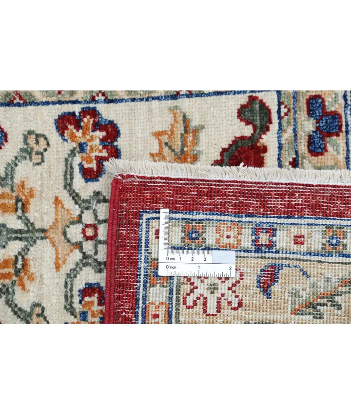 Afghan Bakhtiari Rug 4' 10" x 6' 5" Hand-Knotted | No. AT33165