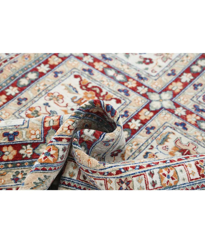 Afghan Bakhtiari Rug 4' 10" x 6' 5" Hand-Knotted | No. AT33165