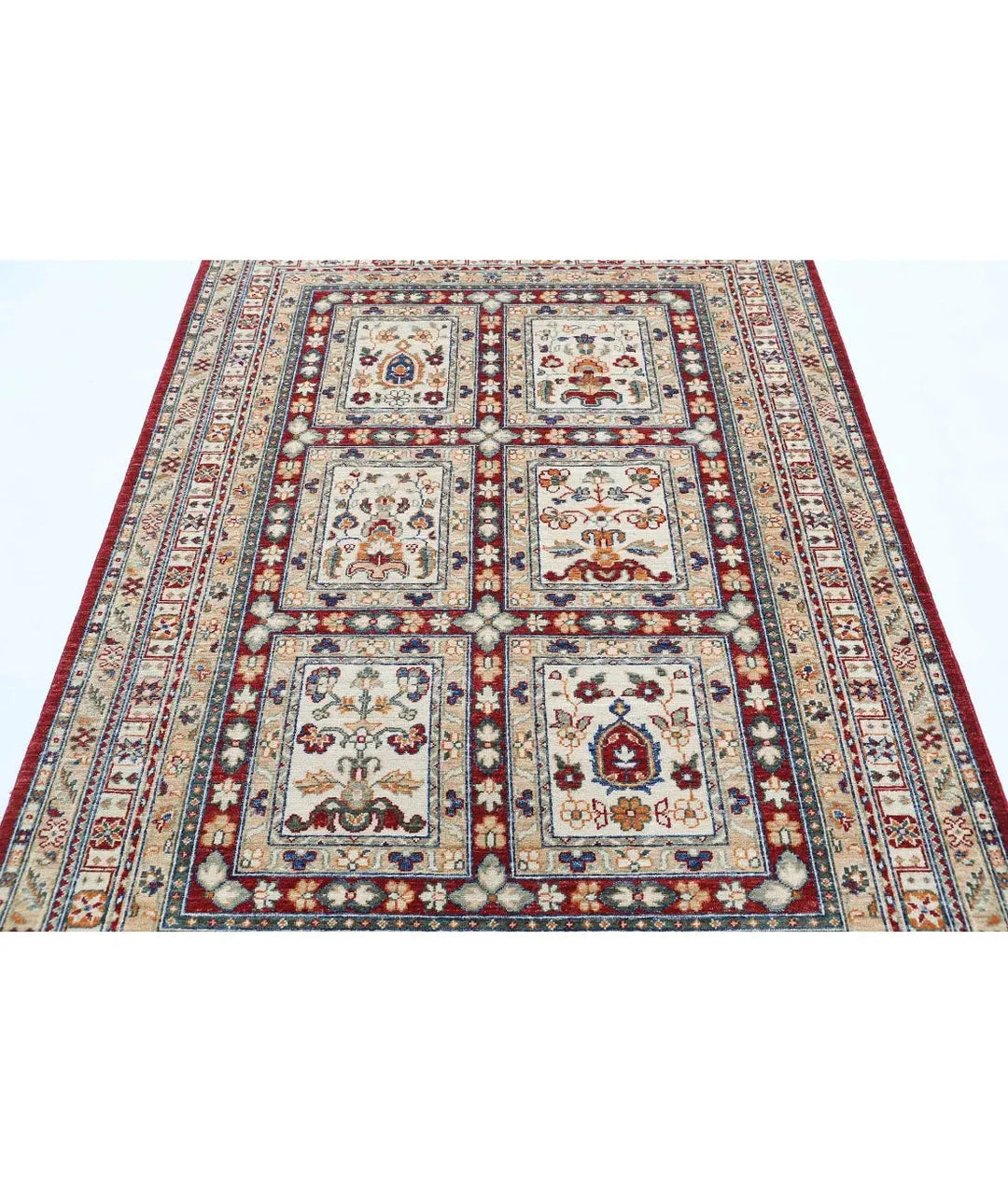 Afghan Bakhtiari Rug 4' 10" x 6' 5" Hand-Knotted | No. AT33165