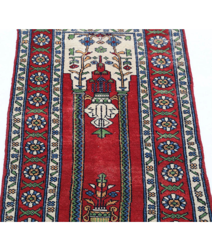 Pakistani Prayer Rug 1' 10" x 3' 1" Hand-Knotted | No. AT33968