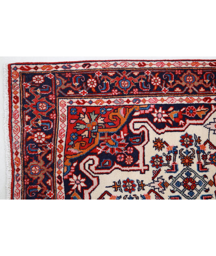 Persian Hamadan Rug 3' 3" x 5' 1" Hand-Knotted | No. AT34211