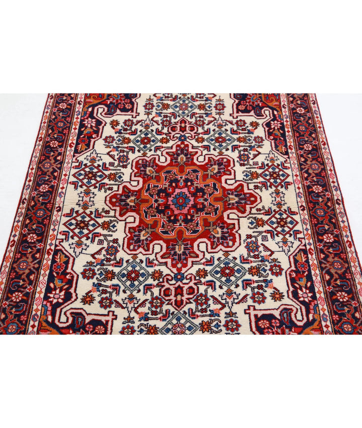 Persian Hamadan Rug 3' 3" x 5' 1" Hand-Knotted | No. AT34211