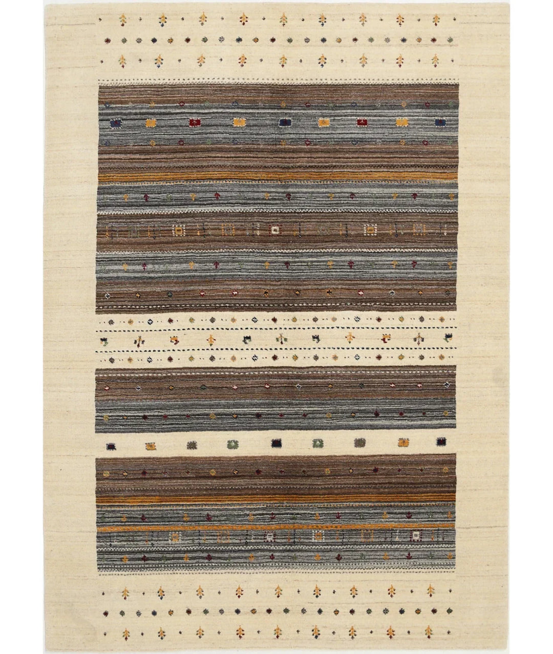 Ivory Indian Oriental Rug 5' 8" x 7' 10" Hand-Knotted | No. AT34610