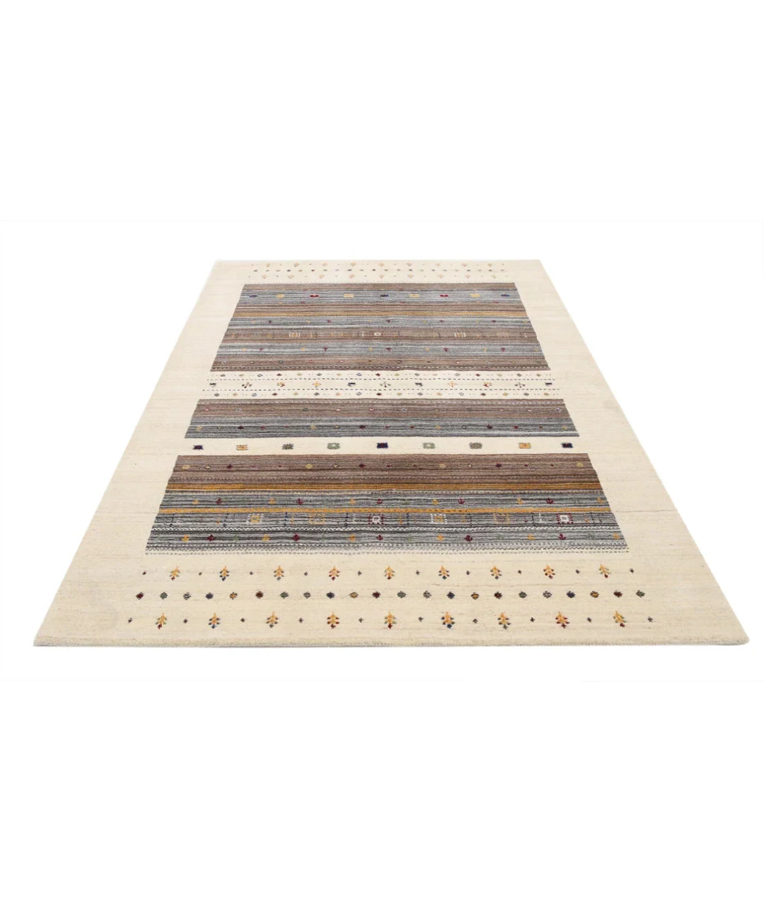 Ivory Indian Oriental Rug 5' 8" x 7' 10" Hand-Knotted | No. AT34610