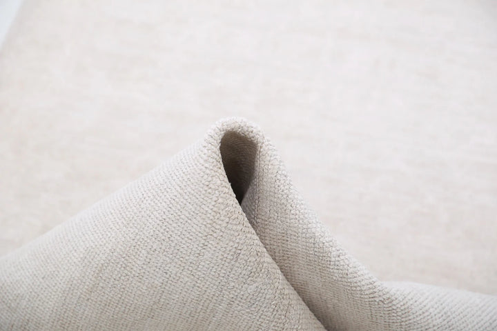 Ivory Afghan Serenity Runner Rug 2' 6" x 9' 8" Hand-Knotted | No. AT35076