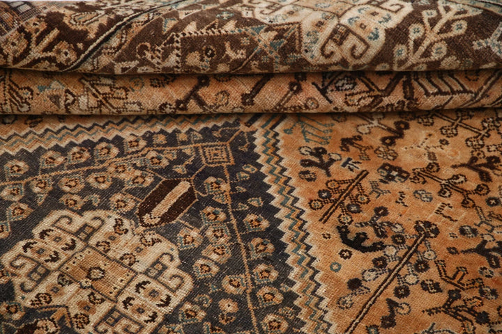 Persian Hamadan Rug 4' 10" x 7' 9" Hand-Knotted | No. AT35712