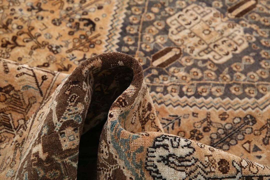Persian Hamadan Rug 4' 10" x 7' 9" Hand-Knotted | No. AT35712
