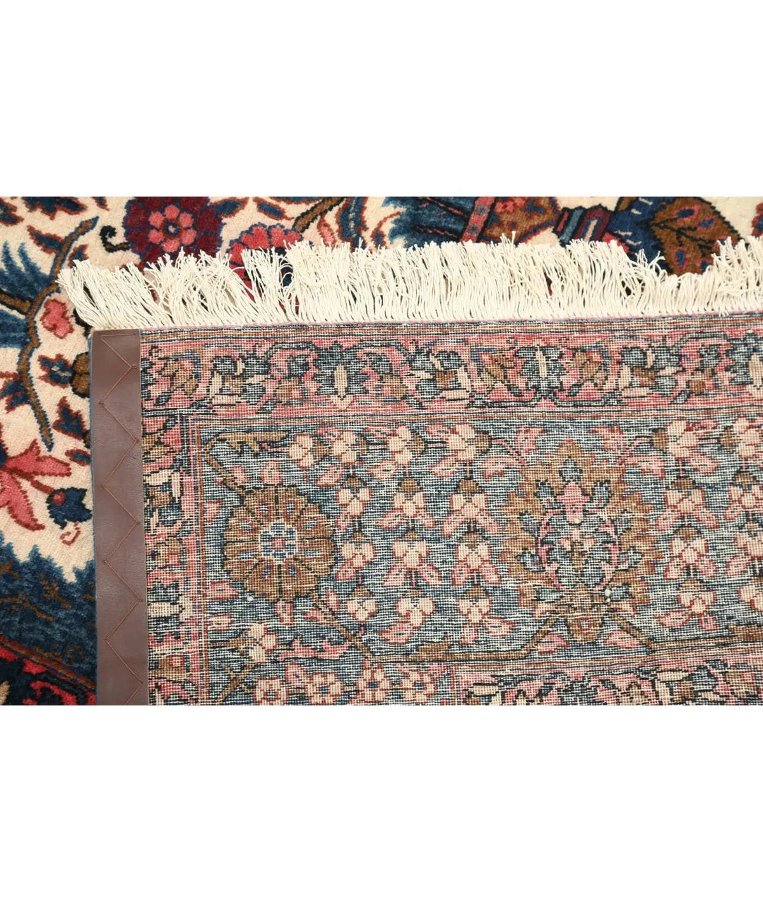 Persian Kerman Rug 4' 5" x 6' 1" Hand-Knotted | No. AT36400