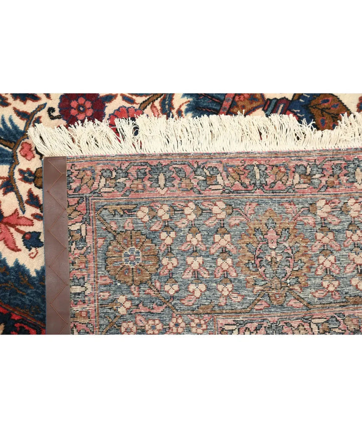 Persian Kerman Rug 4' 5" x 6' 1" Hand-Knotted | No. AT36400