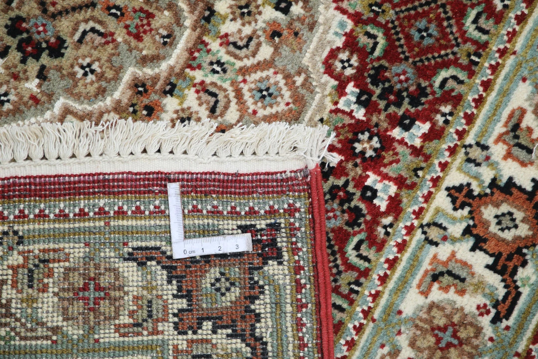 Red Indian Ziegler Rug 2' 3" x 4' 5" Hand-Knotted | No. AT36997