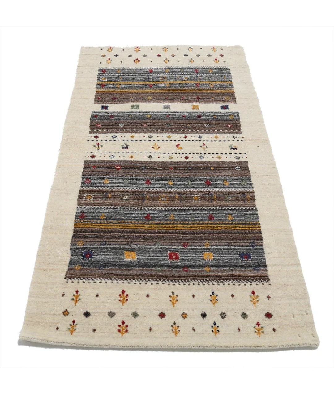Ivory Indian Lori Rug 2' 10" x 5' 2" Hand-Knotted | No. AT37532