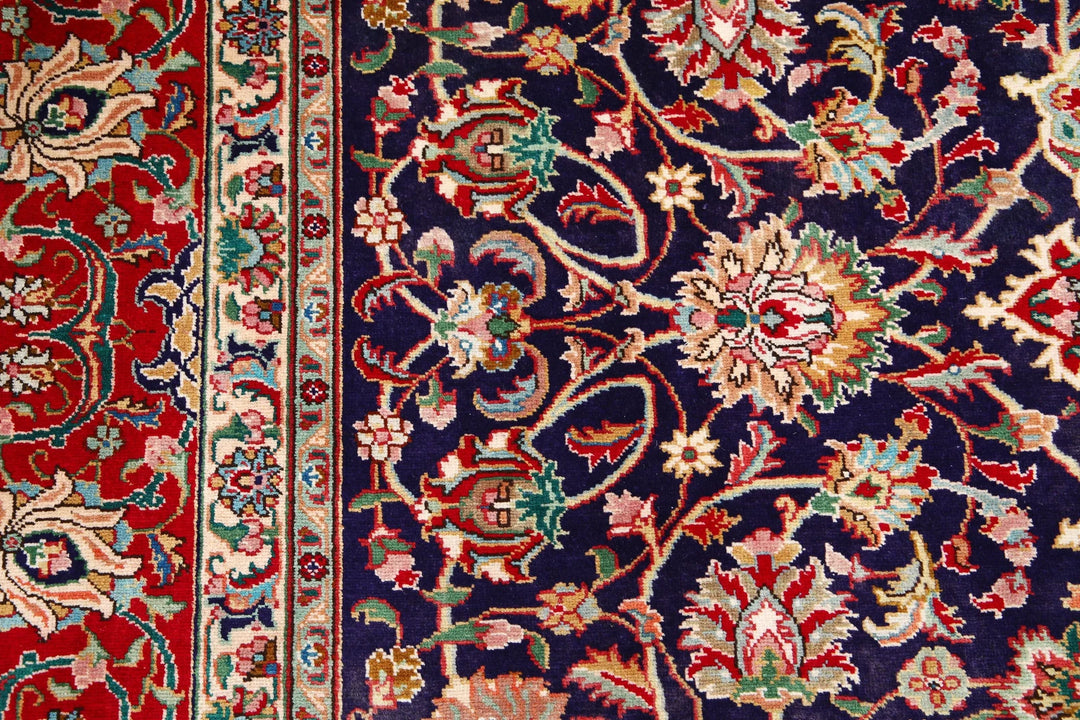 Persian Tabriz Rug 9' 10" x 12' 9" Hand-Knotted | No. AT37569