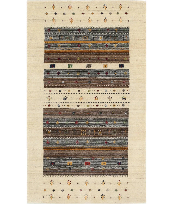 Ivory Indian Oriental Rug 3' 0" x 5' 2" Hand-Knotted | No. AT37645