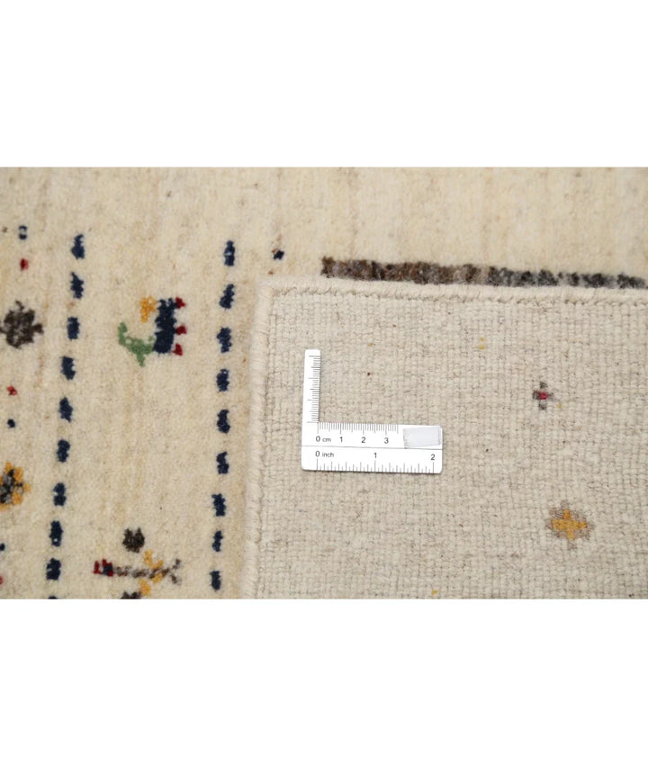 Ivory Indian Oriental Rug 3' 0" x 5' 2" Hand-Knotted | No. AT37645