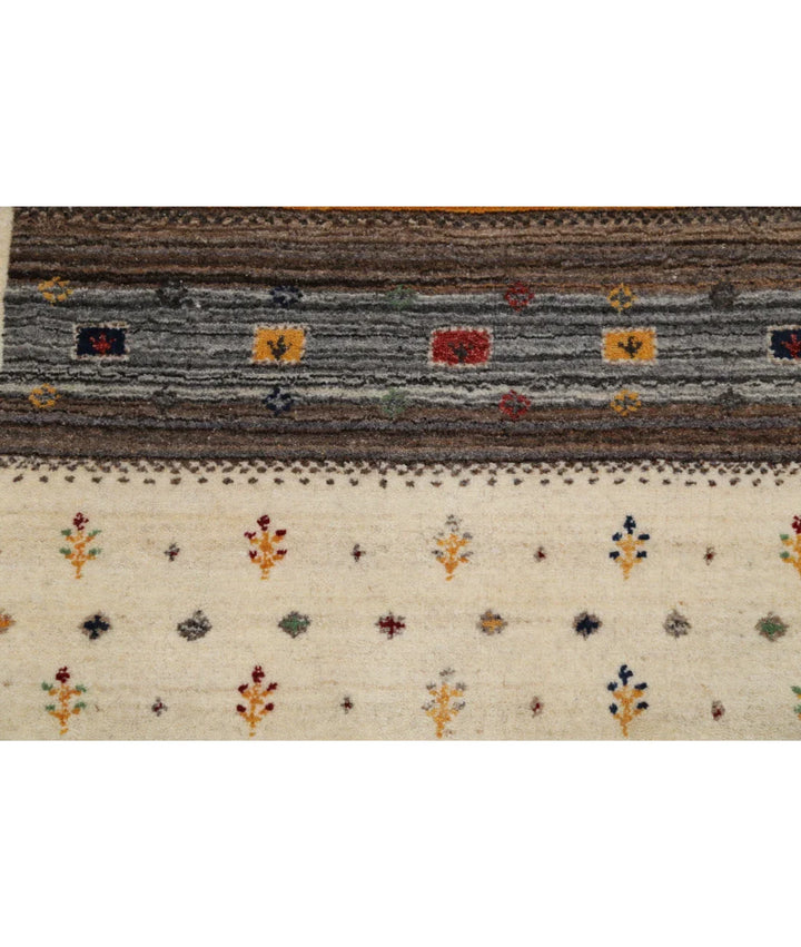 Ivory Indian Oriental Rug 3' 0" x 5' 2" Hand-Knotted | No. AT37645