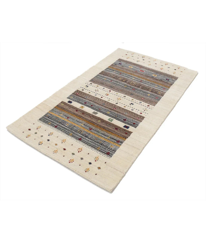 Ivory Indian Oriental Rug 3' 0" x 5' 2" Hand-Knotted | No. AT37645