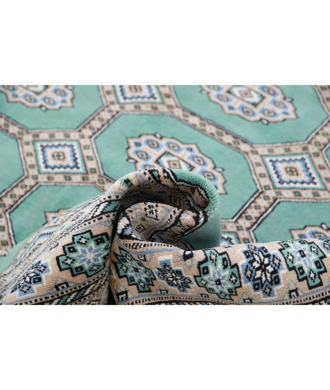 Pakistani Jaldar Rug 6' 10" x 7' 9" Hand-Knotted | No. AT39926