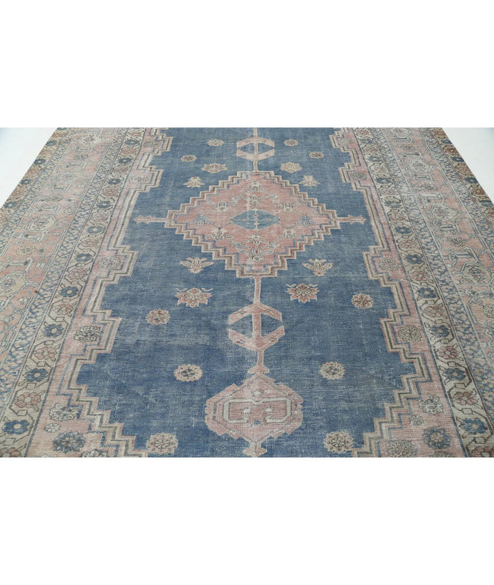 Persian Heriz Bakshiash Rug 9' 6" x 14' 0" Hand-Knotted | No. AT40922