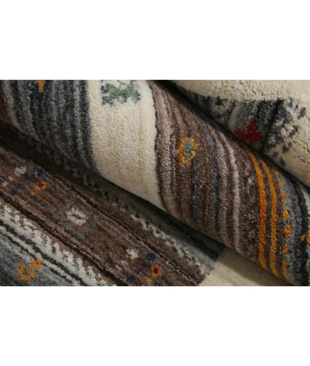 Ivory Indian Oriental Rug 3' 0" x 5' 3" Hand-Knotted | No. AT411409
