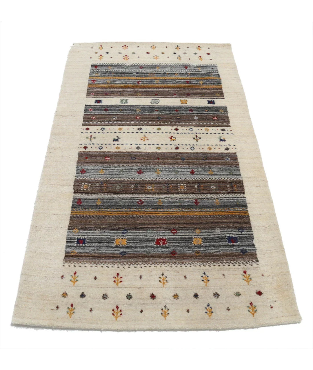 Ivory Indian Oriental Rug 3' 0" x 5' 3" Hand-Knotted | No. AT411409