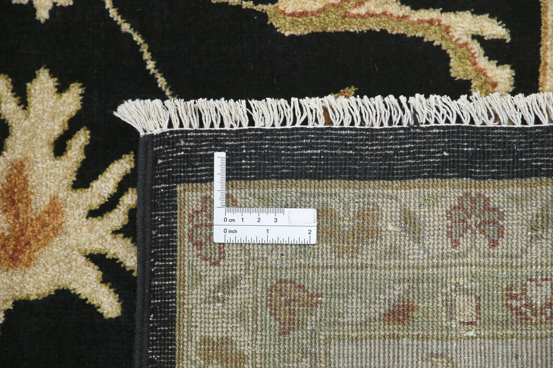 Black & Ivory Indian Ziegler Rug 8' 8" x 11' 9" Hand-Knotted | No. AT41375