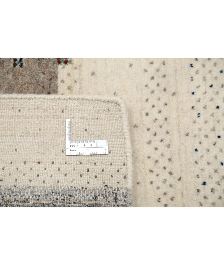 Ivory Indian Oriental Rug 4' 8" x 6' 5" Hand-Knotted | No. AT41908