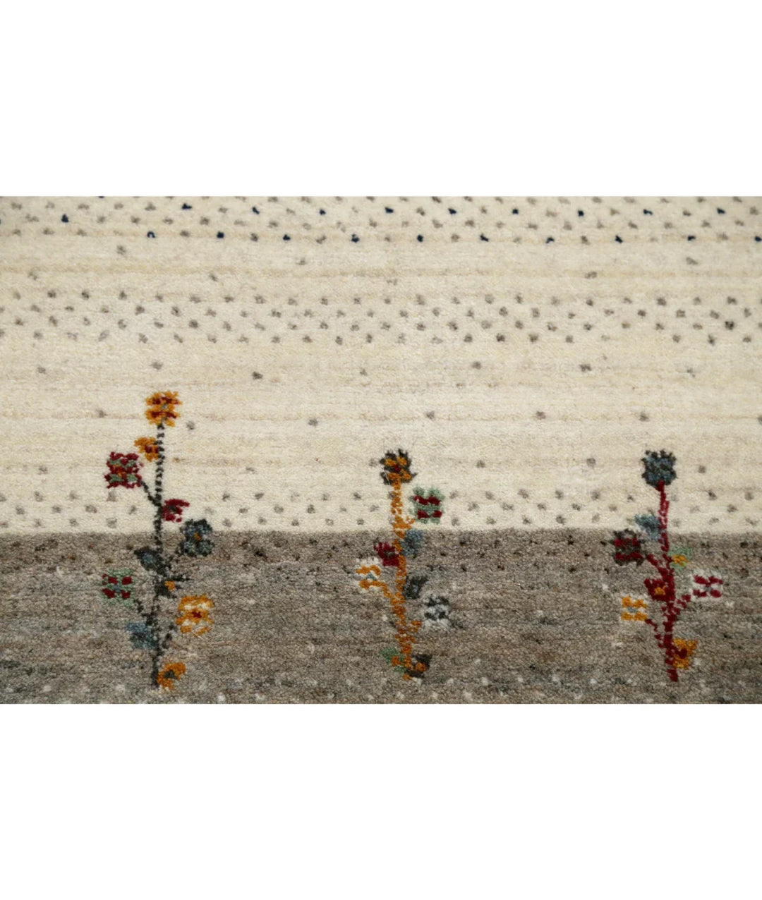 Ivory Indian Oriental Rug 4' 8" x 6' 5" Hand-Knotted | No. AT41908