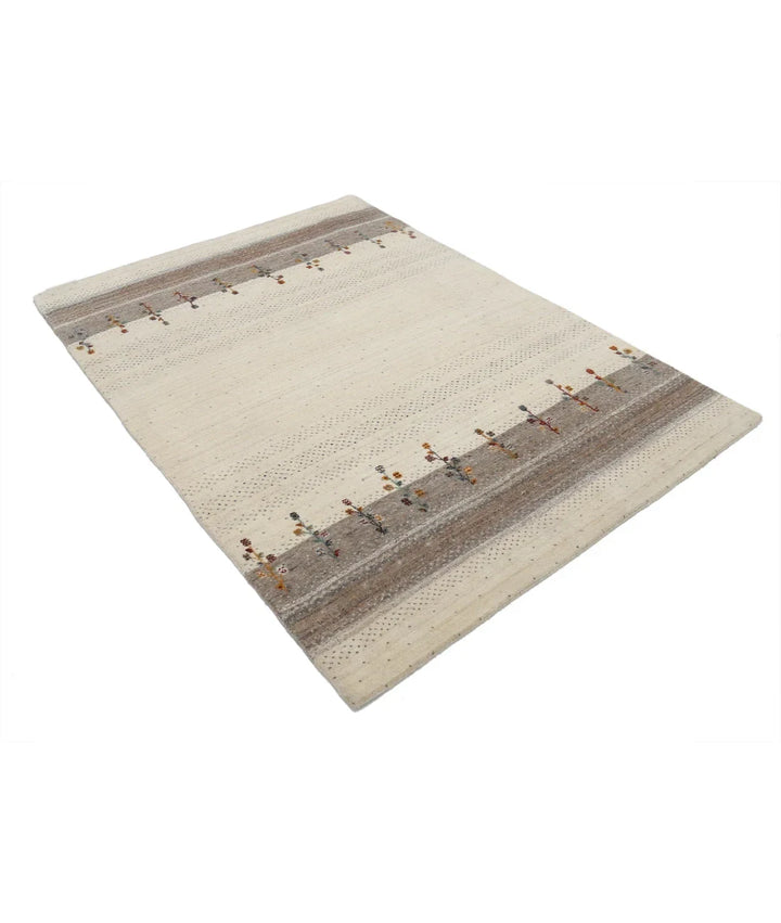 Ivory Indian Oriental Rug 4' 8" x 6' 5" Hand-Knotted | No. AT41908
