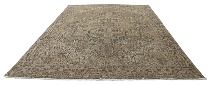 Persian Heriz Rug 9' 4" x 12' 8" Hand-Knotted | No. AT42319