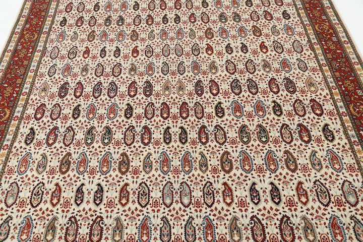 Persian Bote Rug 6' 5" x 9' 5" Hand-Knotted | No. AT42544