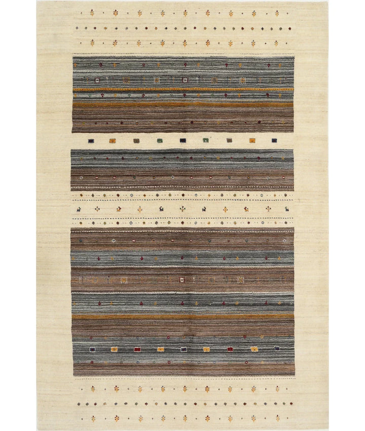 Ivory Indian Oriental Rug 6' 7" x 9' 10" Hand-Knotted | No. AT42684