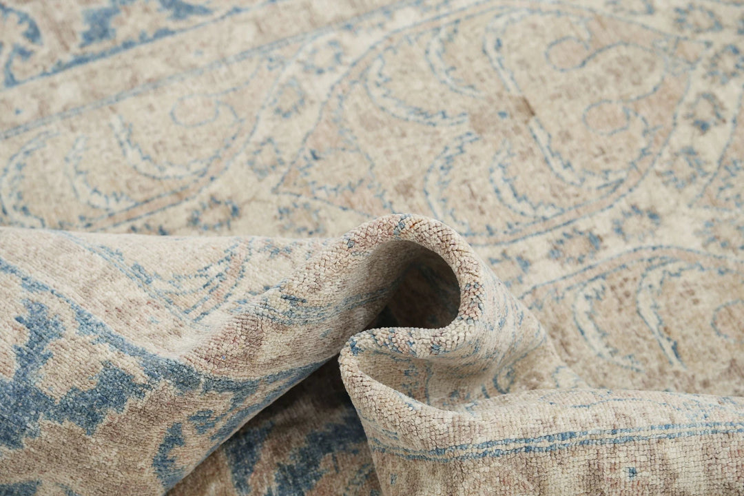 Afghan Serenity Rug 5'6" x 7'9" Hand-Knotted | No. AT43075