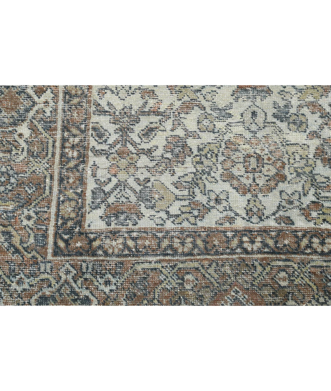 Persian Mahal Rug 7' 0" x 10' 5" Hand-Knotted | No. AT43451
