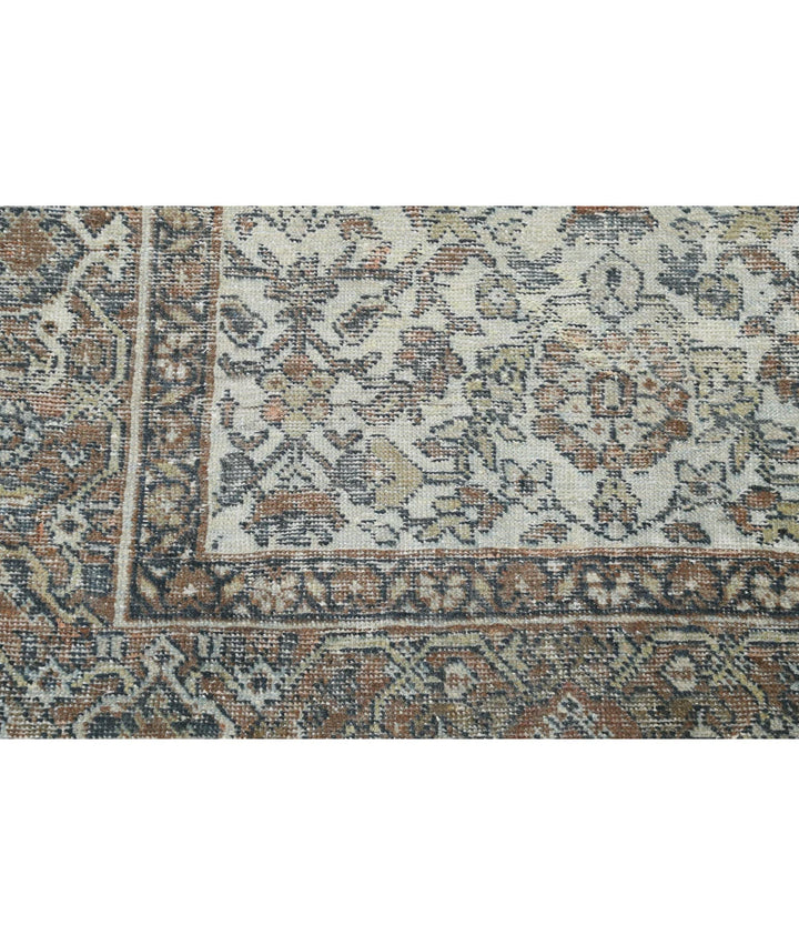 Persian Mahal Rug 7' 0" x 10' 5" Hand-Knotted | No. AT43451
