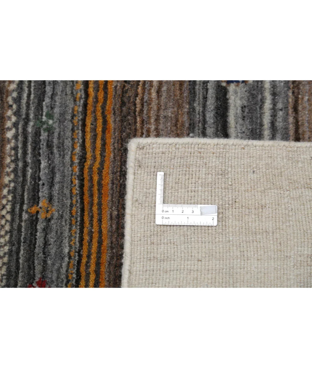 Ivory Indian Lori Rug 4' 0" x 5' 10" Hand-Knotted | No. AT43499