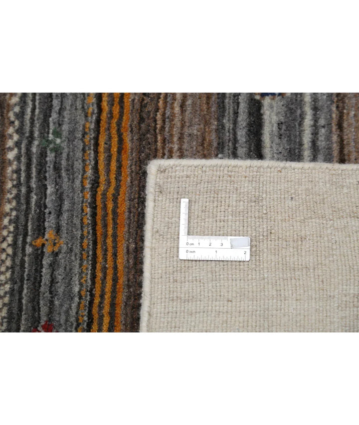 Ivory Indian Lori Rug 4' 0" x 5' 10" Hand-Knotted | No. AT43499