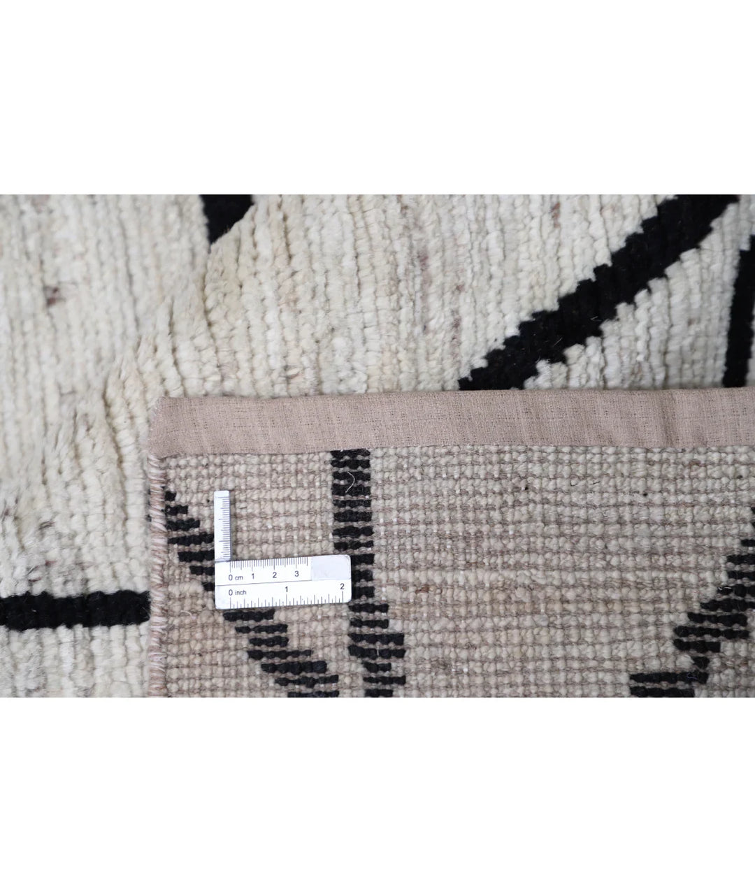 Ivory Afghan Oriental Rug 5' 10" x 9' 4" Hand-Knotted | No. AT43521