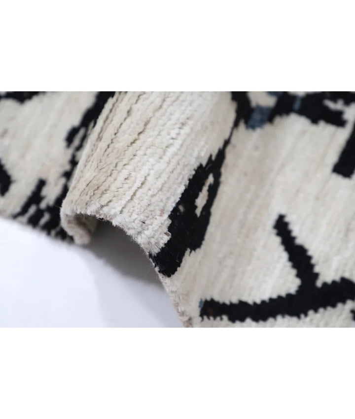 Ivory Afghan Oriental Rug 5' 10" x 9' 4" Hand-Knotted | No. AT43521