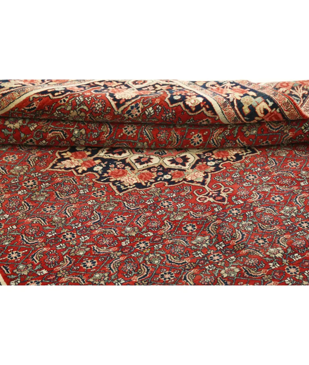 Persian Bijar Rug 4' 6" x 6' 5" Hand-Knotted | No. AT44024