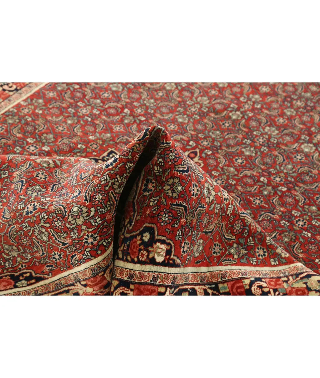Persian Bijar Rug 4' 6" x 6' 5" Hand-Knotted | No. AT44024