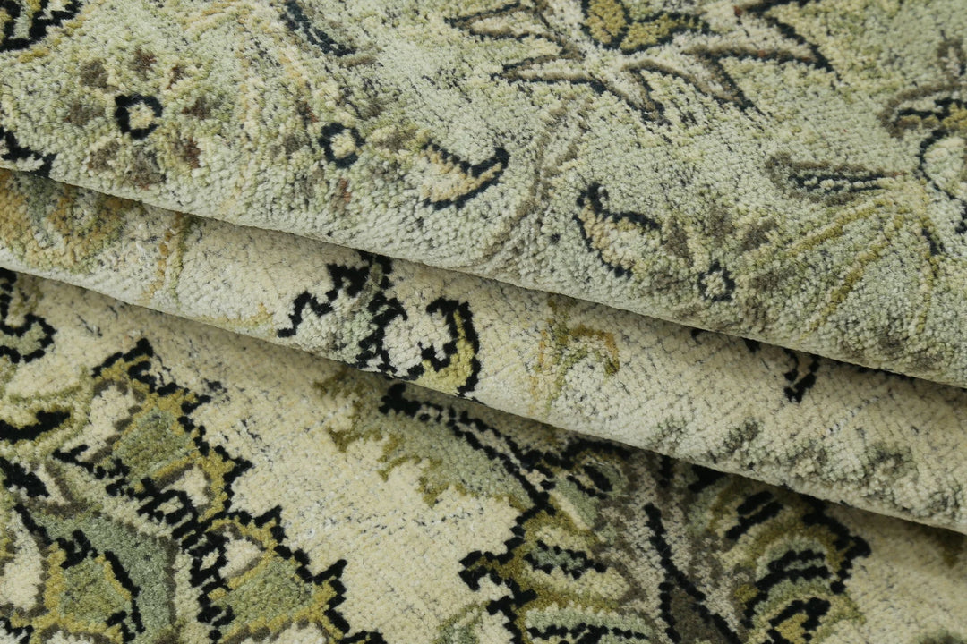 Ivory Indian Ziegler Rug 7' 10" x 9' 8" Hand-Knotted | No. AT45003