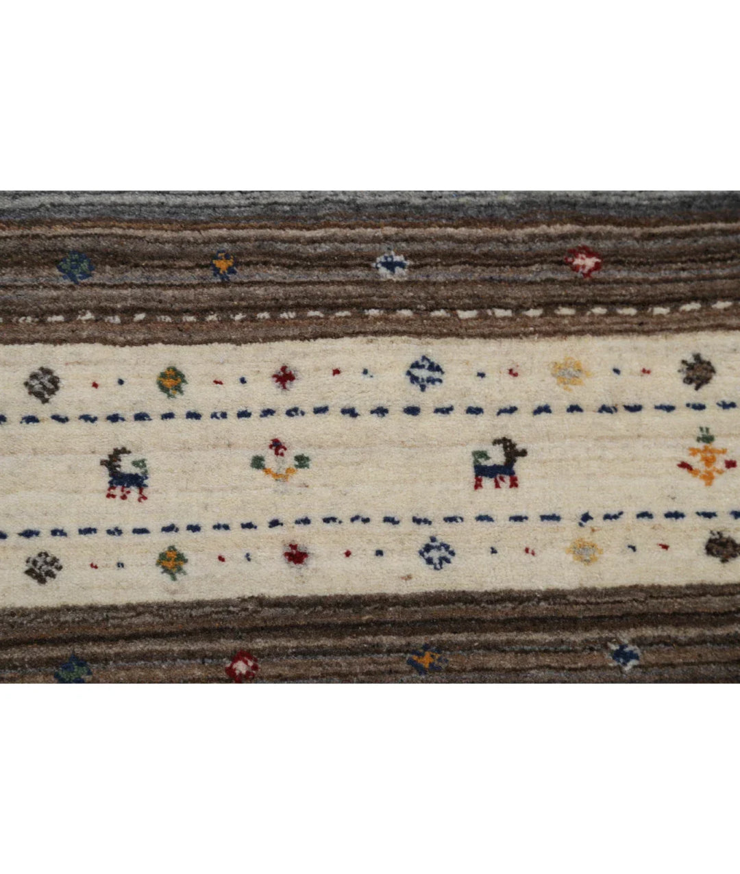 Ivory Indian Lori Rug 4' 0" x 5' 10" Hand-Knotted | No. AT456961